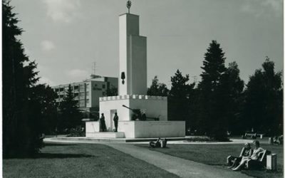 MONUMENT MURSKA SOBOTA TRG ZMAGE